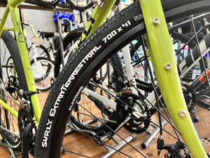 Surly Tire Surly ExtraTerrestrial Tire 700 x 41 Tubeless, Folding